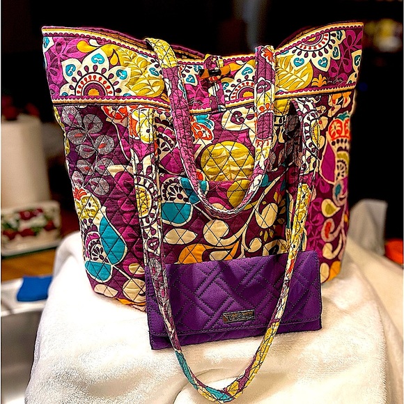 Vera Bradley Handbags - Vera Bradley “Plum Crazy” Villager Tote w/Matching Wallet